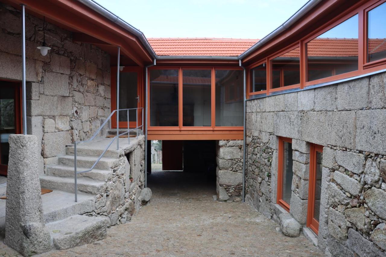 Quinta Da Riba Ma Vendégház Santa Leocadia Kültér fotó