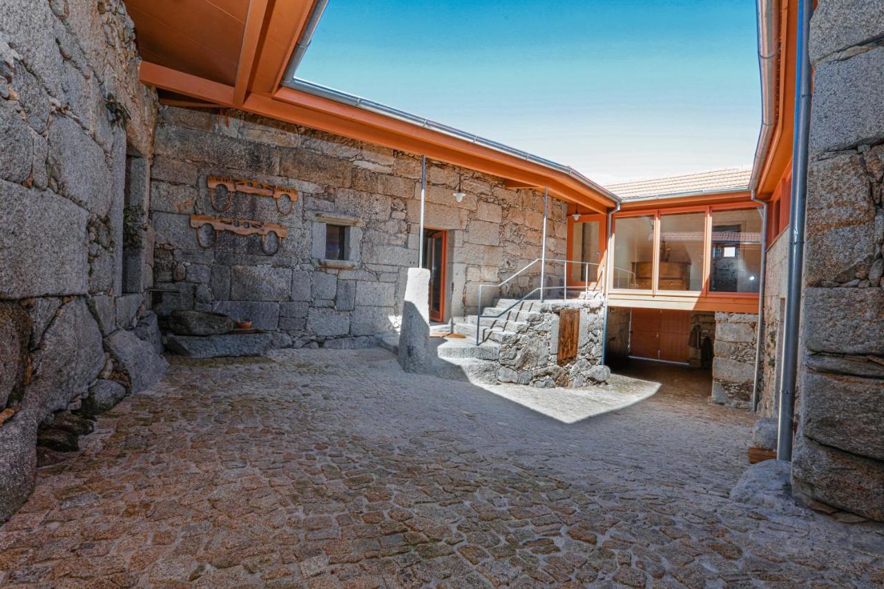 Quinta Da Riba Ma Vendégház Santa Leocadia Kültér fotó