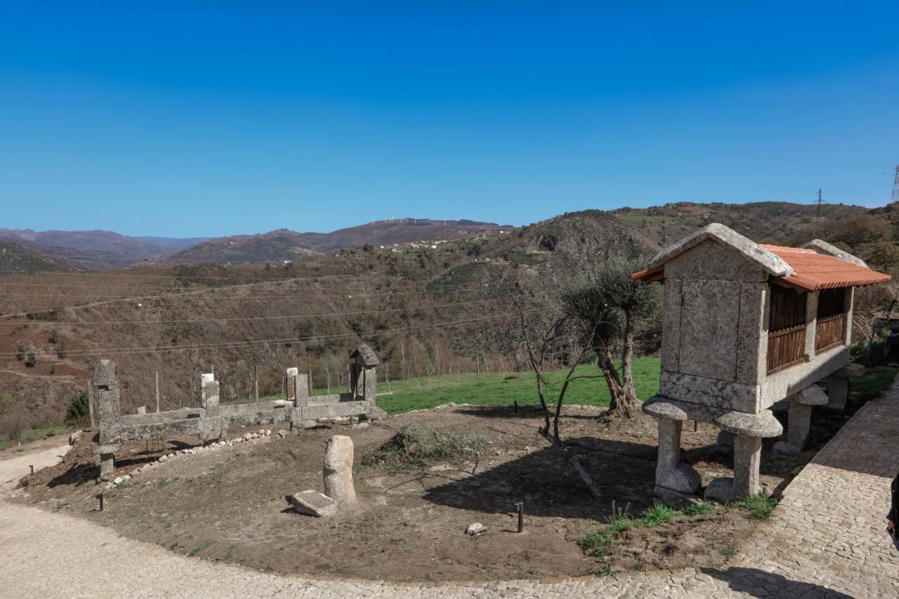 Quinta Da Riba Ma Vendégház Santa Leocadia Kültér fotó